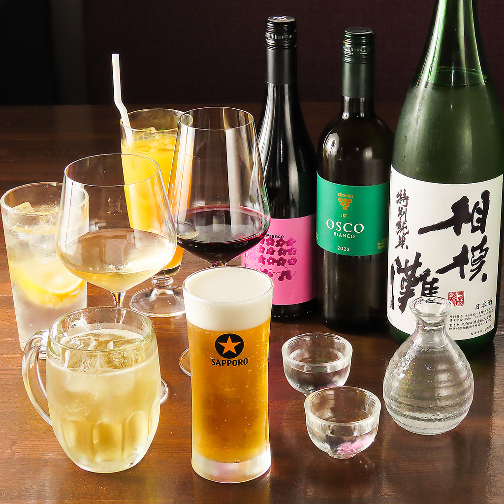 ワインをはじめとし、ウイスキーや日本酒など様々な種類のドリンクをご用意！