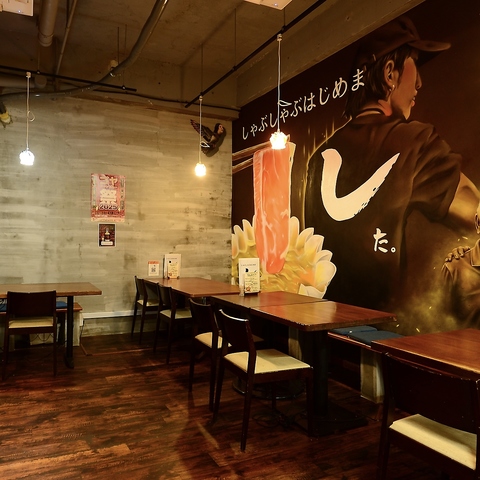 和風のおしゃれな空間で、アグー豚しゃぶしゃぶが楽しめる沖縄市居酒屋♪