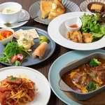 宴会にうれしい、飲み放題付きのコースもご用意しております。こだわりのお料理とお酒で楽しく乾杯♪