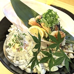 鮮魚のレア塩焼き