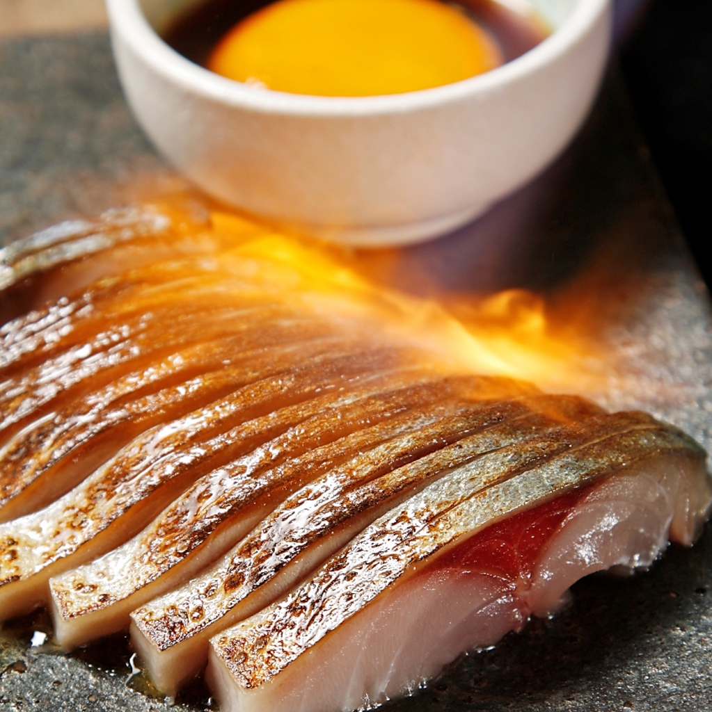 魚嵐土名物！！炙りごまさば！！ぜひ一度食べてみてください
