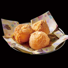 のび～るチーズボール
