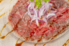 和牛のくちどけカルパッチョ