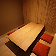 接待や会食に最適！プライベートを確保できる上質な個室