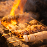 備長炭で焼き上げる大串焼鳥は当店の自慢の料理です！