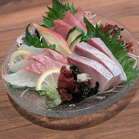 毎日市場から仕入れる鮮度が自慢！