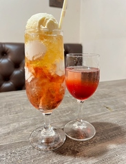 夕やけクリームソーダ