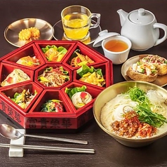 韓国料理 韓辛DELI 祇園四条店のおすすめランチ1