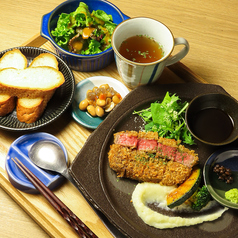 【単品あり】3種の薬味で食べる～厳選黒毛和牛カツ