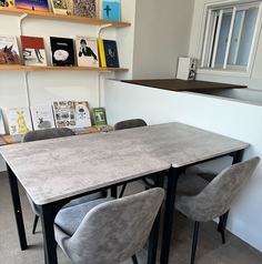 2階テーブル席です。