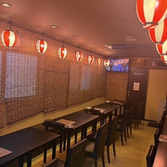 カウンター席もご用意しており、カップルやお1人様でも気軽にご利用ください