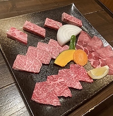 焼肉盛り合わせ・お肉単品お問い合わせください♪