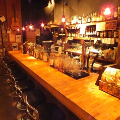 music bar Hi FIVE ミュージックバーハイファイブの雰囲気1