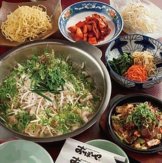 精肉屋の焼肉丼 おぼやのコース写真