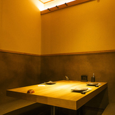 宮崎地鶏炭火焼 車 難波えびす橋店の雰囲気2