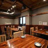 炭火とお肉 うしわか 天満本店の雰囲気2