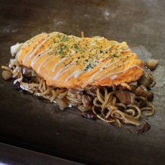 牛すじふわとろ卵