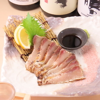 『ブリの藁焼き』など他にも豊富な藁焼きメニュー