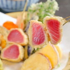 名物　三崎まぐろレア天串　