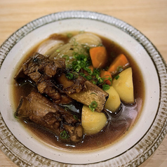 骨付きバラ肉の肉じゃが