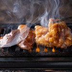 部位によって異なる魅力を持つホルモンを、各種取り揃えております。