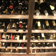 ソムリエ厳選ワインと美食体験