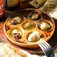 大粒牡蠣の窯焼き ガーリックバター -Baked Oyster in Bougogne-