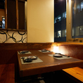 木目を基調とした落ち着きある上品な空間◎照明も明るすぎずゆったりとくつろげるお部屋になっております。大事な接待や会食で大変人気のお席となっております♪