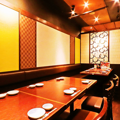 【立川駅からすぐの好立地】カップルのご利用にピッタリです！落ち着いた雰囲気の店内。その他にも、人数などに合わせてさまざまなお席をご用意しております♪友達や同僚との飲み会や接待、合コンにおすすめ！