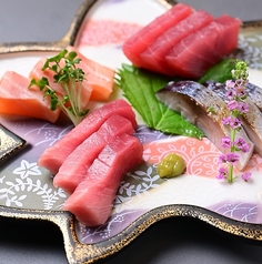 寿司と天ぷら酒場 カチガワトラベエの特集写真