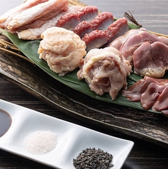 【京赤地鶏七種盛り合わせ】