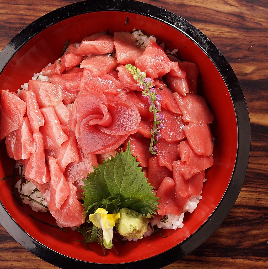 本格！まぐろ料理専門店!!兜焼きから希少部位・中トロ・大トロetc...まぐろの全てを楽しめるお店です