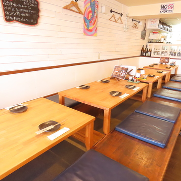 居酒屋 八千(パッチ)の雰囲気1