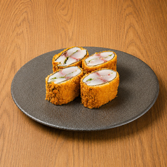 サクふわ食感のレア鯵フライと厳選お酒を心ゆくまで堪能