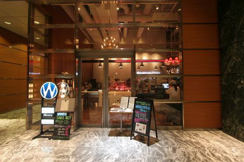 ワイアードカフェ Wired Cafe News 日本橋三井タワー店 三越前 カフェ スイーツ ホットペッパーグルメ