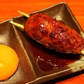 料理メニュー写真&nbsp;名物 月見つくね（卵黄タレ）