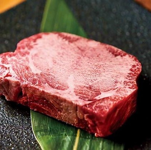 益市で炭火焼きを楽しめる、数少ないお店です。