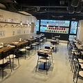 世界の山ちゃん 川崎仲見世店の雰囲気1