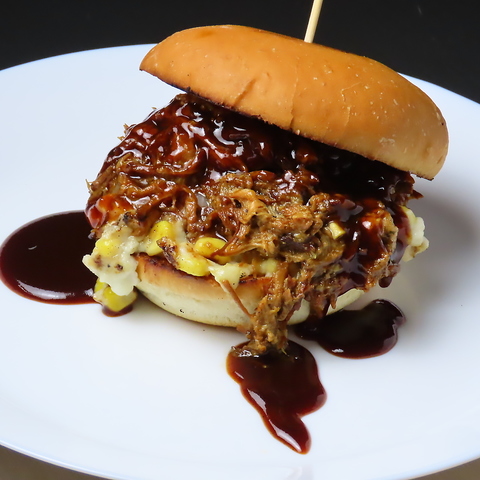 BURGER STAND rՂ at 7th floor MAGNET