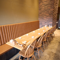 駅から徒歩約8分！お洒落な雰囲気のお店で楽しむ食事★