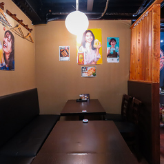 【全席喫煙可】餃子と唐揚げ食べ放題 松の葉 五反田店の特集写真