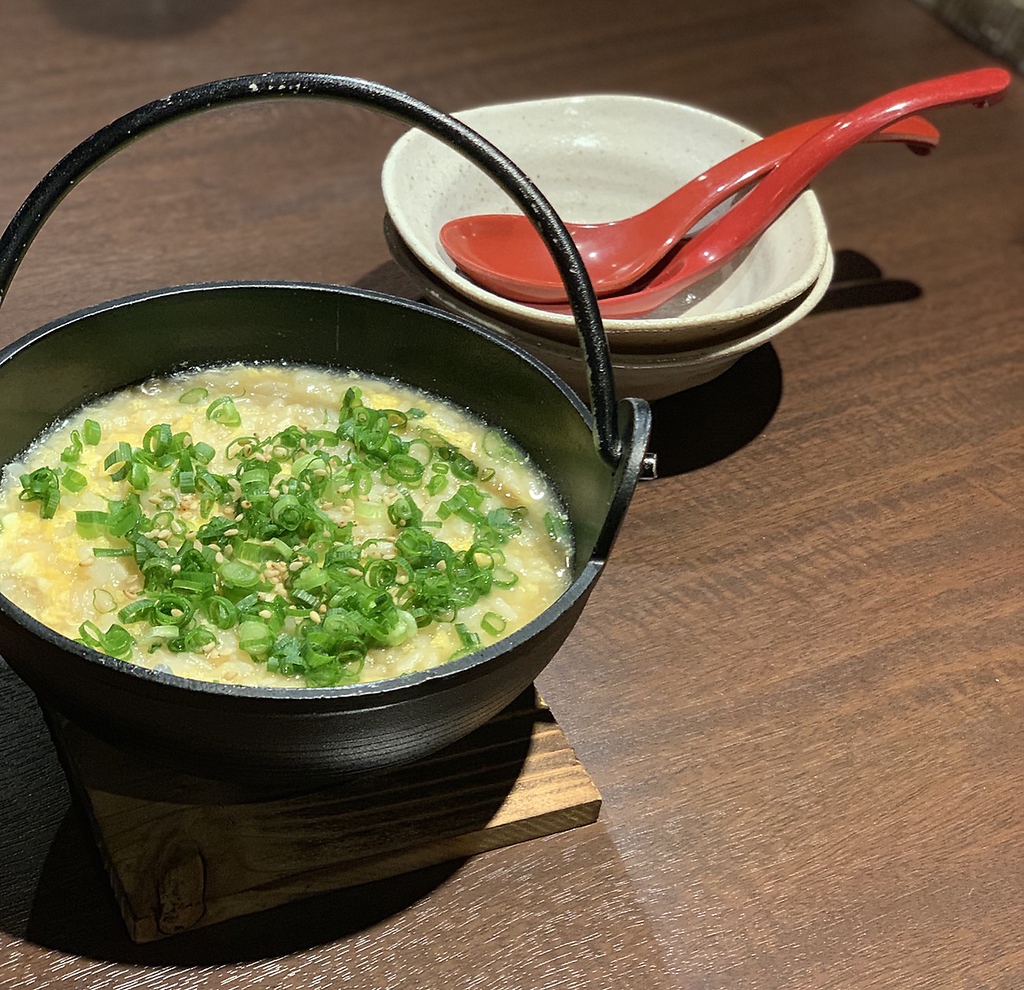 お食事やお酒を楽しんだ後は、〆にぴったりの雑炊もオススメです♪