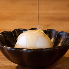 ゴルゴンゾーラのアイス はちみつがけ