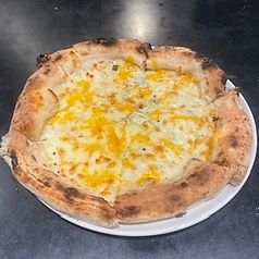 4種のチーズ　～クワトロフォルマッジ～