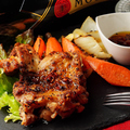 料理メニュー写真 チキンソティ・デアボラソース(辛味レモンソース)