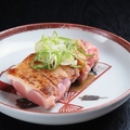 料理メニュー写真 地鶏たたき