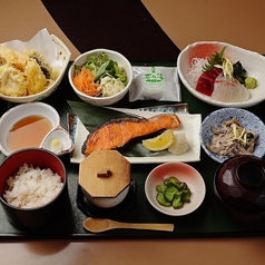 彩り幕の内御膳