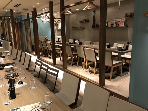 ジラフ ビストロ GIRAFFE BISTRO 名古屋駅店