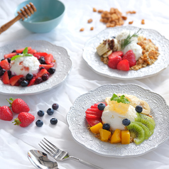 & Yogurt アンドヨーグルト 表参道本店の特集写真