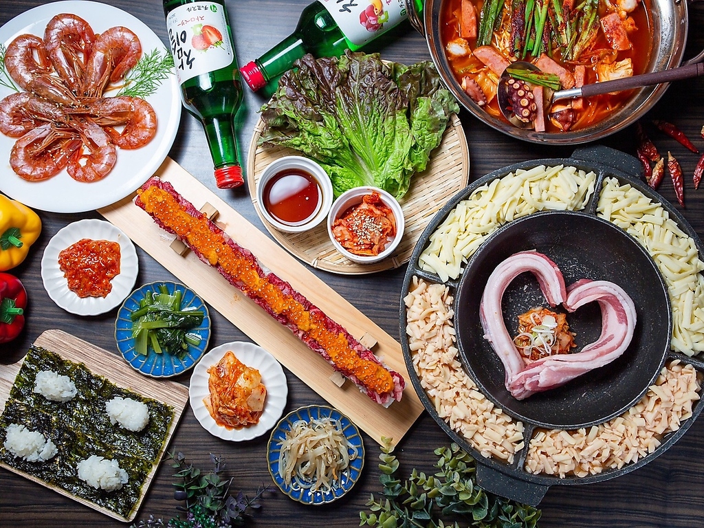 食べ放題居酒屋　韓国料理　KONBE　広島福山店の写真ギャラリー